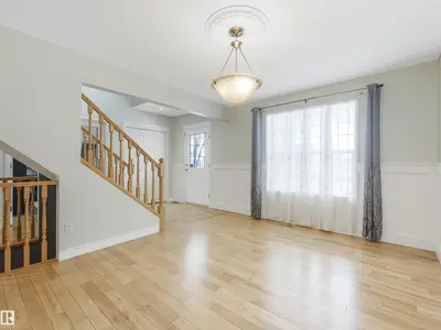 Interior photo 3 of 1885 TOMLINSON WY NW