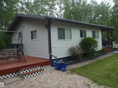 Interior photo 2 of 59 59316 Rge Rd 54