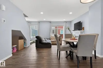 Interior photo 4 of #62 3305 Orchards LI SW