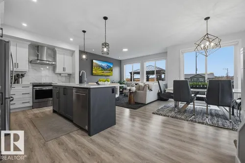 17007 64 ST NW, Edmonton - $599,888