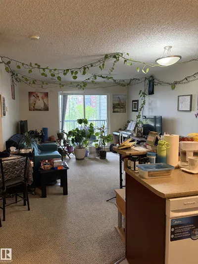 Interior photo 1 of #317 6921 199 ST NW