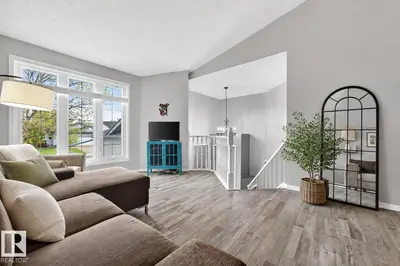 Interior photo 1 of 22 DORIAN WY