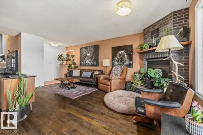Interior photo 3 of 135 HOMESTEAD CR NW NW