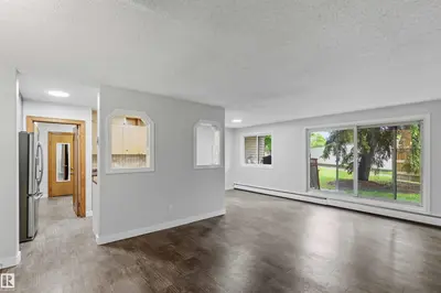 Interior photo 4 of #121 5125 Riverbend RD NW NW