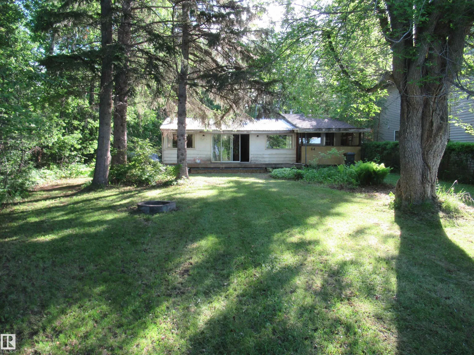 64 Sundance BE, Rural Leduc County - 1 bedroom Detached Single Family for sale