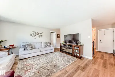 Interior photo 4 of 10822 11 AV NW