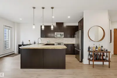 Interior photo 3 of #2801 10136 104 ST NW