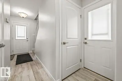 Interior photo 1 of 12C CASTLE TC NW