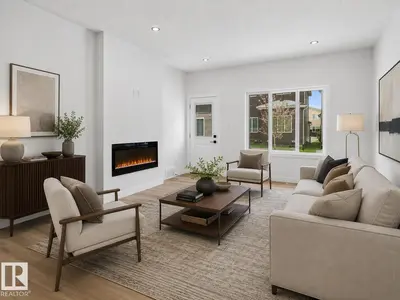 Interior photo 3 of 3318 CHICKADEE DR NW