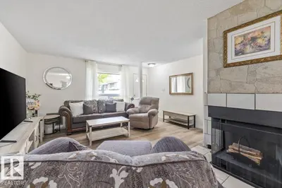 Interior photo 4 of #42 3111 142 AV NW