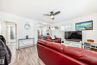 Interior photo 3 of 11429 89 ST NW