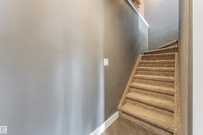 Interior photo 4 of 5928 12 AV SW