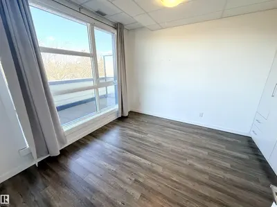 Interior photo 4 of #405 11503 76 AV NW