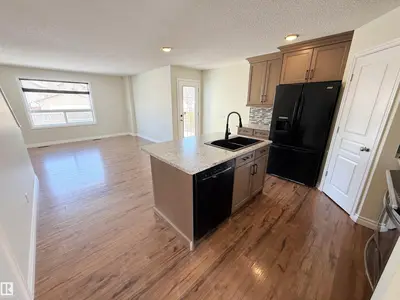 Interior photo 4 of 14005 158A AV NW