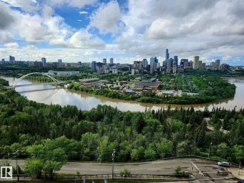 #1600 10149 SASKATCHEWAN DR NW, Edmonton - $199,000
