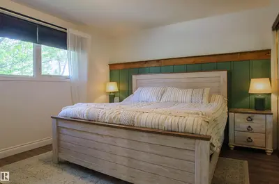 Interior photo 4 of 58 LODGEPOLE CR