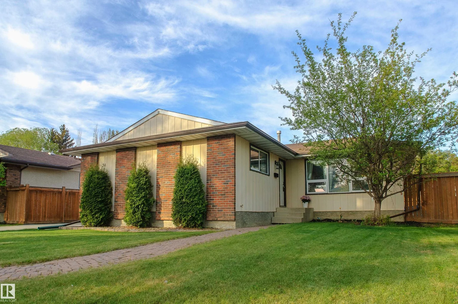 58 LODGEPOLE CR, St. Albert - 4 bedroom Detached Single Family for sale