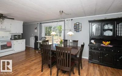 Interior photo 3 of 4816 51 ST