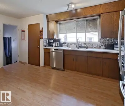 Interior photo 2 of 3718 136a AV NW NW