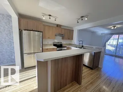 Interior photo 3 of 3751 12 ST NW