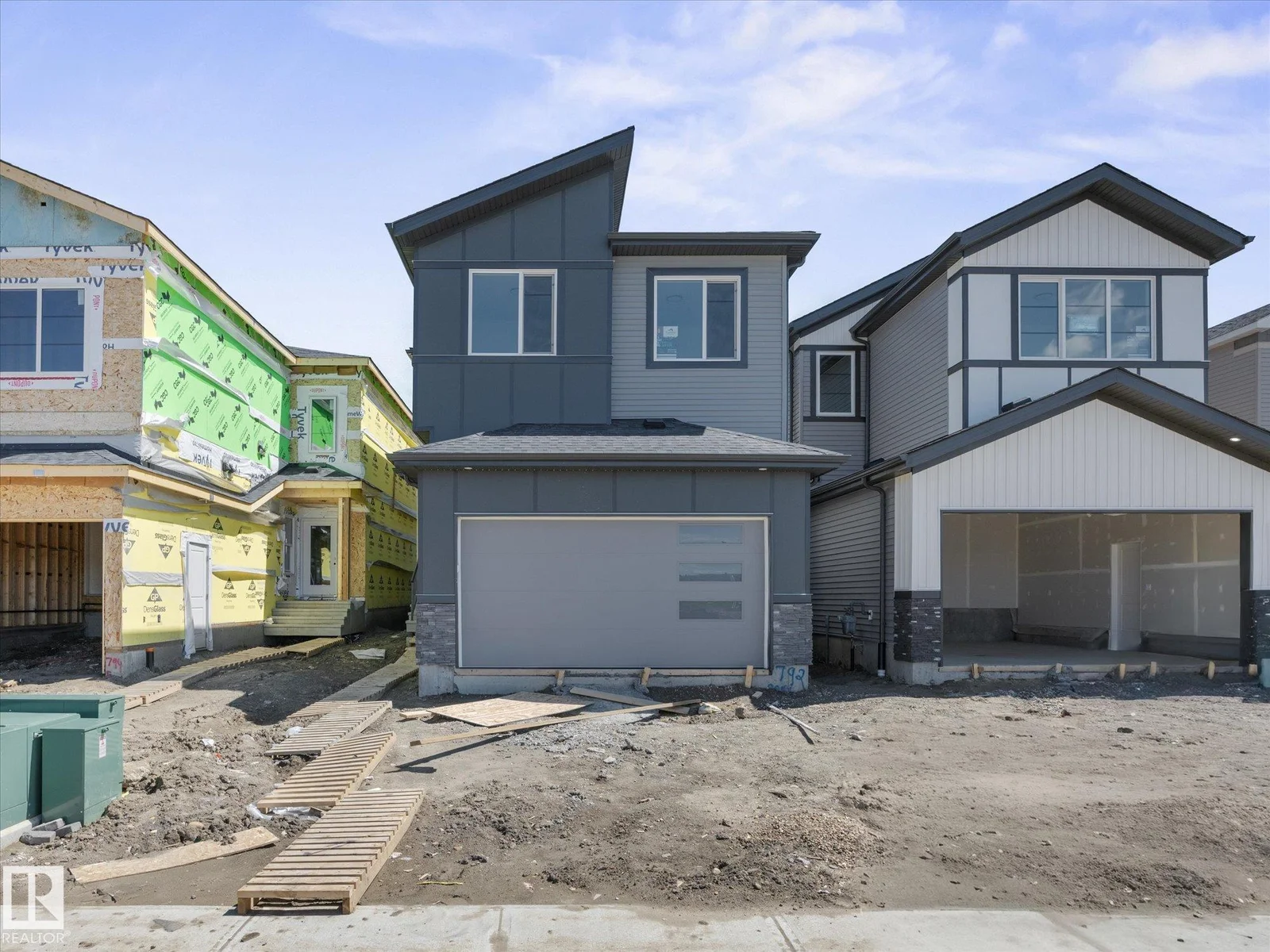 , Leduc - 5 bedroom Detached Single Family for sale