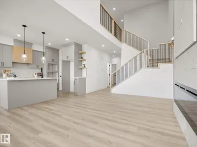 Interior photo 2 of 