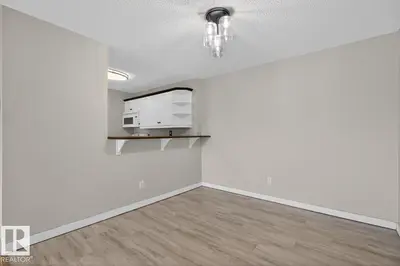 Interior photo 2 of #405 10545 SASKATCHEWAN DR NW