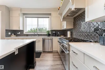 Interior photo 2 of 3468 CAMERON HEIGHTS CV NW