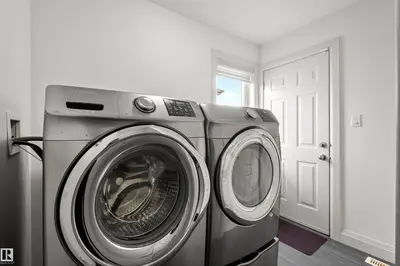 Interior photo 4 of 10656 181 AV NW