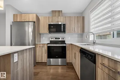 Interior photo 4 of #35 3025 151 AV NW