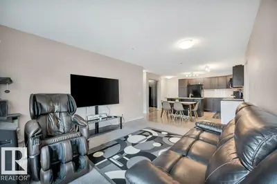 Interior photo 3 of 219 1820 RUTHERFORD RD SW