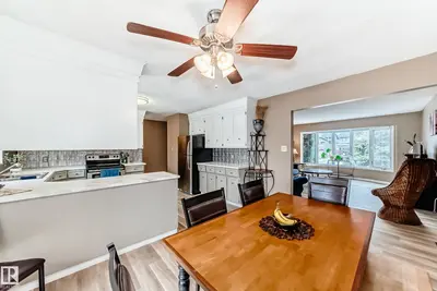 Interior photo 3 of 9813 152 ST NW