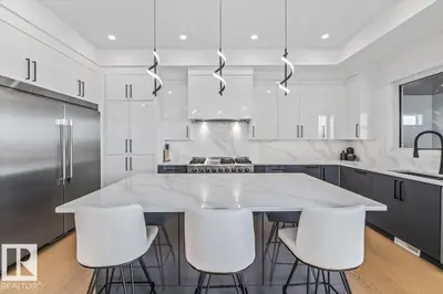 Interior photo 2 of 55017 RGE ROAD 254