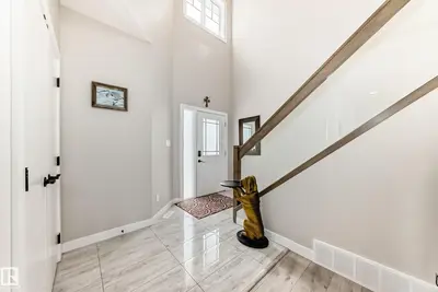 Interior photo 1 of 3895 Robins CR NW