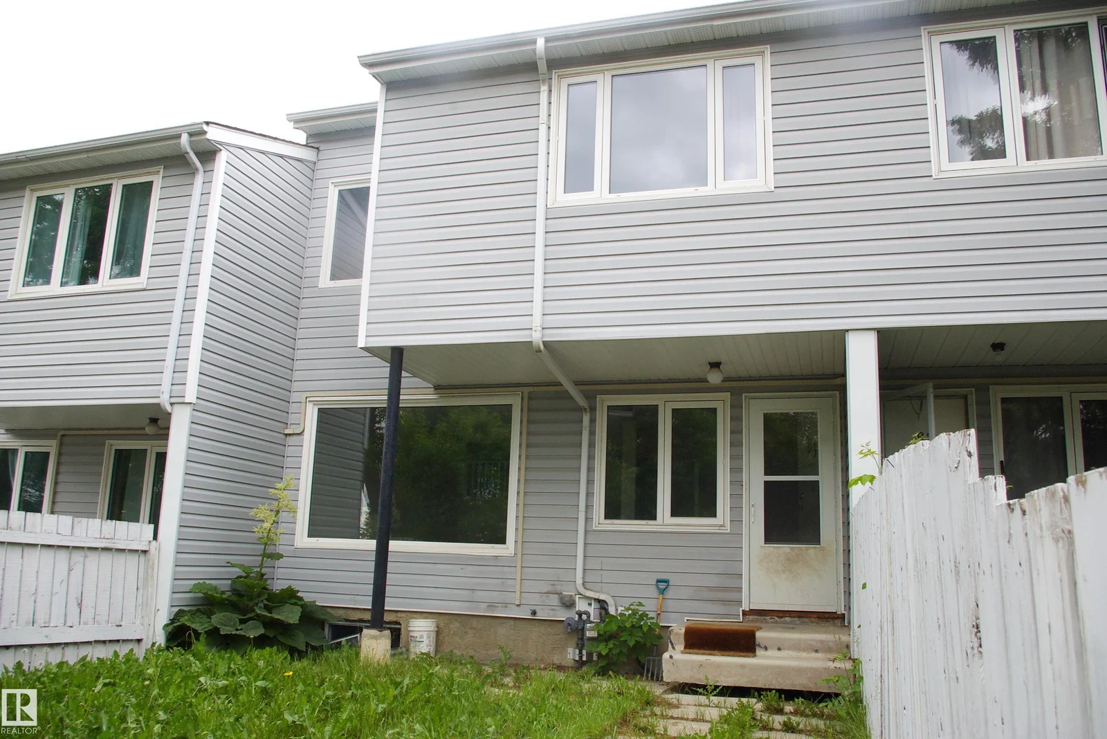 83 AMBERLY CT NW, Edmonton - 3 bedroom Townhouse for sale
