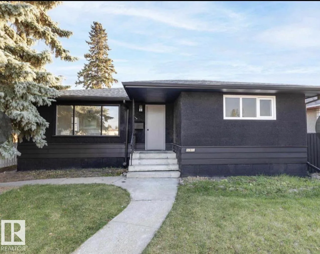 11911 133 AV NW, Edmonton - 6 bedroom Detached Single Family for sale