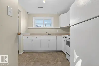 Interior photo 3 of 16206 79A AV NW