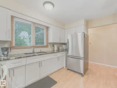 Interior photo 2 of 3 GALVESTON AV