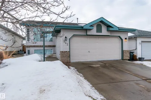 242 RAINBOW CR, Sherwood Park - $499,707