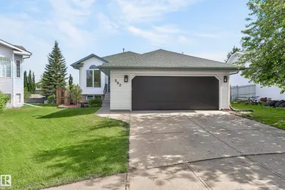 Interior photo 1 of 592 RAINBOW CR