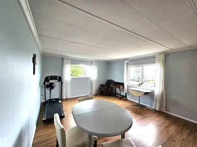 Interior photo 2 of C17 - 6402 52 AV