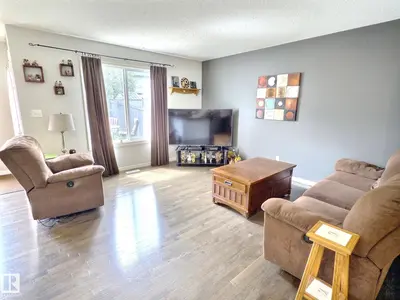 Interior photo 4 of 126 Calvert WD