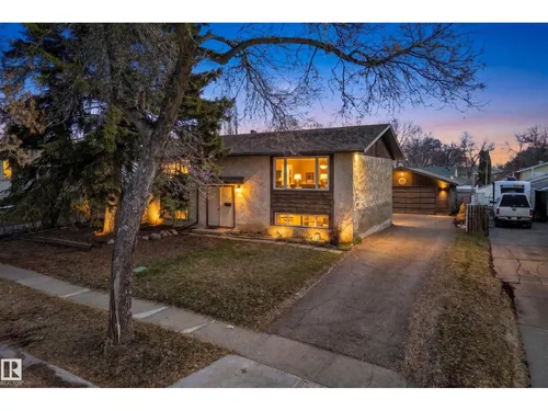 105 MISSION AV, St. Albert - $399,900