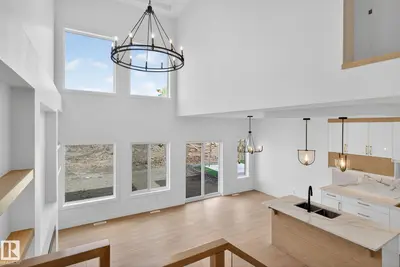 Interior photo 2 of 105 Wyatt RG