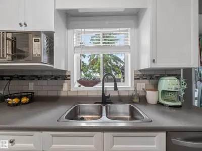 Interior photo 4 of #28 3311 58 ST NW