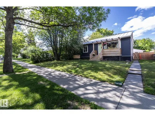 7719 86 AV NW, Edmonton - $479,900
