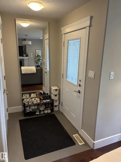 Interior photo 1 of 10914 71 AV NW
