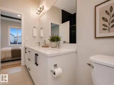 Interior photo 4 of 36 Dalquist Bay