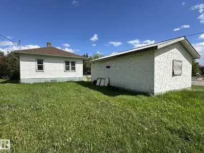 Interior photo 1 of 4404 52 ST