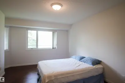 Interior photo 2 of #3 9420 172 ST NW